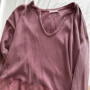 We the free pullover